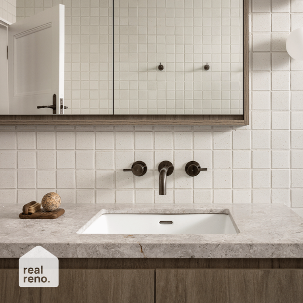 Meir Round Curved Spout Shadow - The Blue Space Real Reno