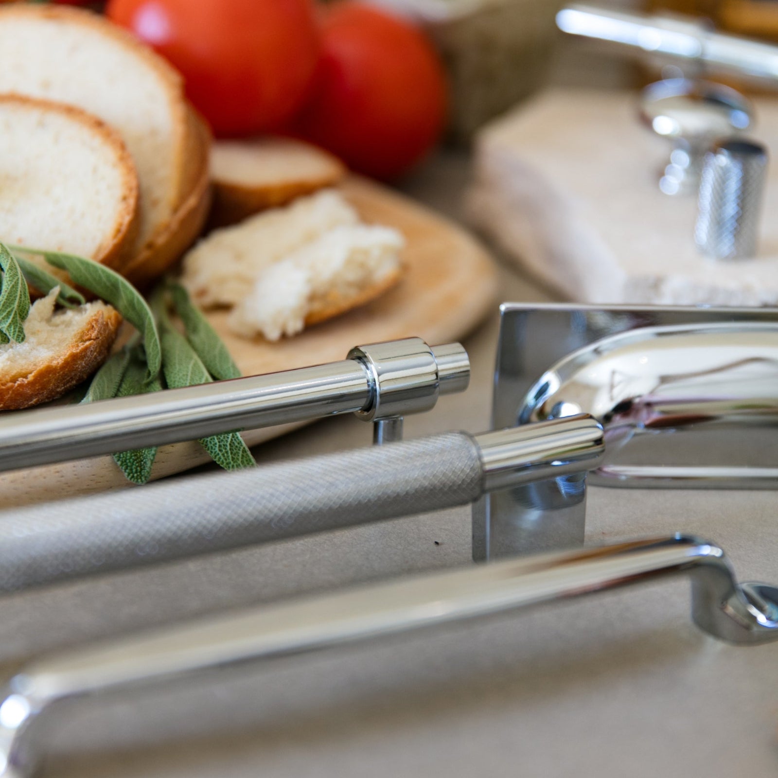 Range Turner Hastings Verona T-Knob Chrome VE75CB-CH - The Blue Space