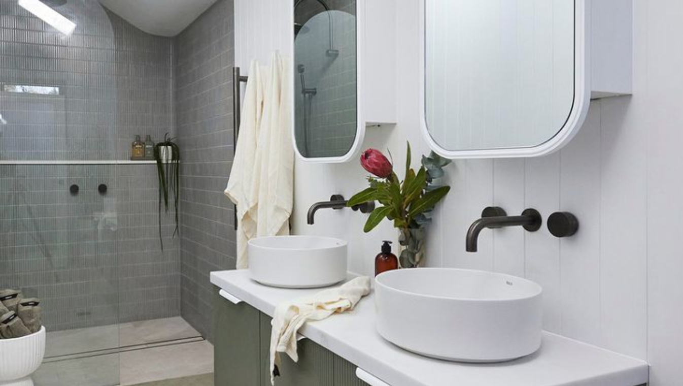 The Block 2023 | Kyle and Leslie's Masterpiece: Celebrating Curves and Elegance in Bathroom Design