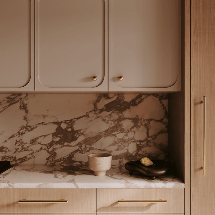 How to Choose Cabinet Handles: Style, Size, Finish and Placement