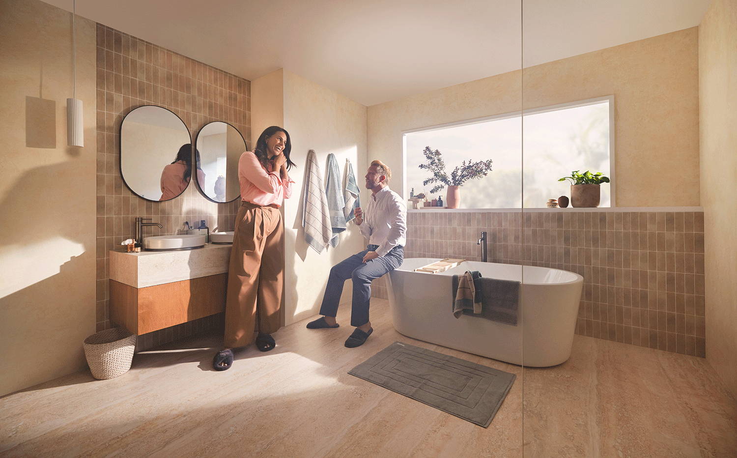 {"type":"root","children":[{"type":"paragraph","children":[{"type":"text","value":"Essence of Caroma"}]}]}