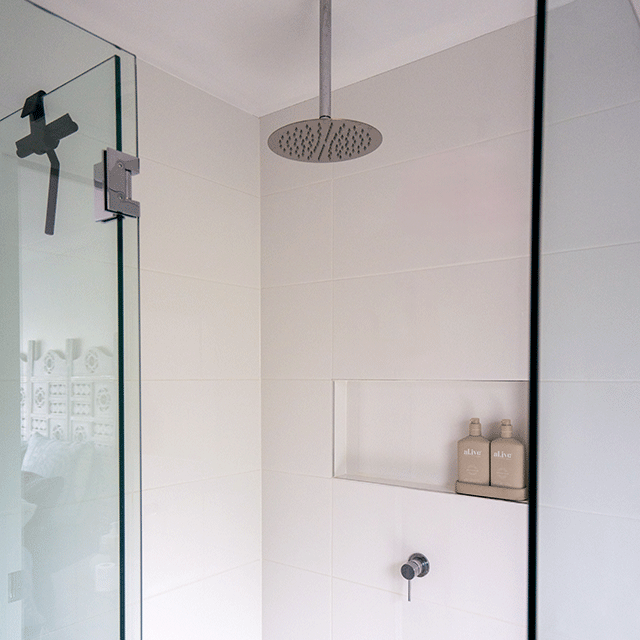 {"type":"root","children":[{"type":"paragraph","children":[{"type":"text","value":"Natural Light"}]}]}