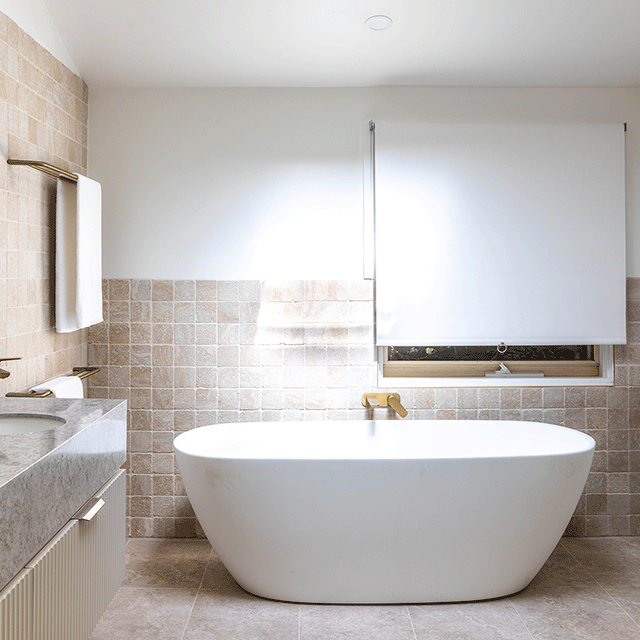 {"type":"root","children":[{"type":"paragraph","children":[{"type":"text","value":"A Statement of Stillness"}]}]}