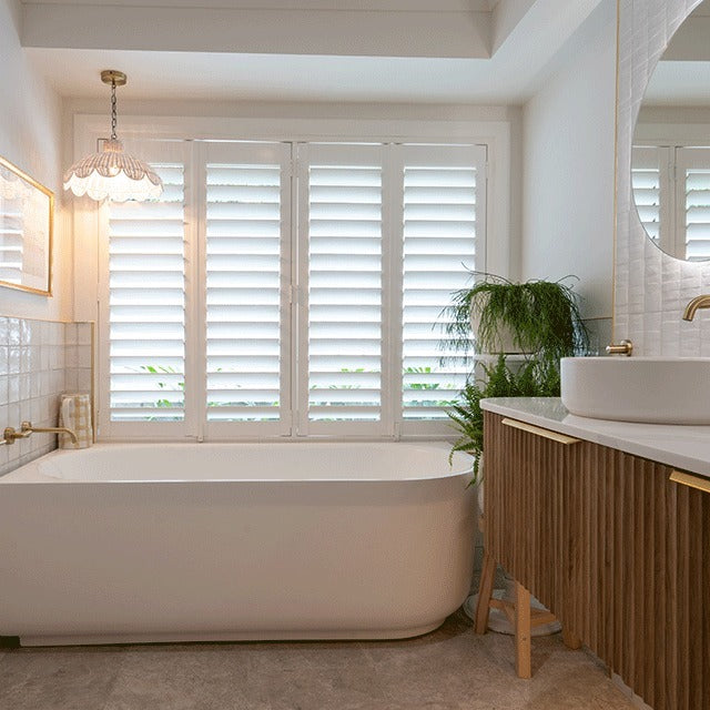 {"type":"root","children":[{"type":"paragraph","children":[{"type":"text","value":"Bathing space to unwind"}]}]}