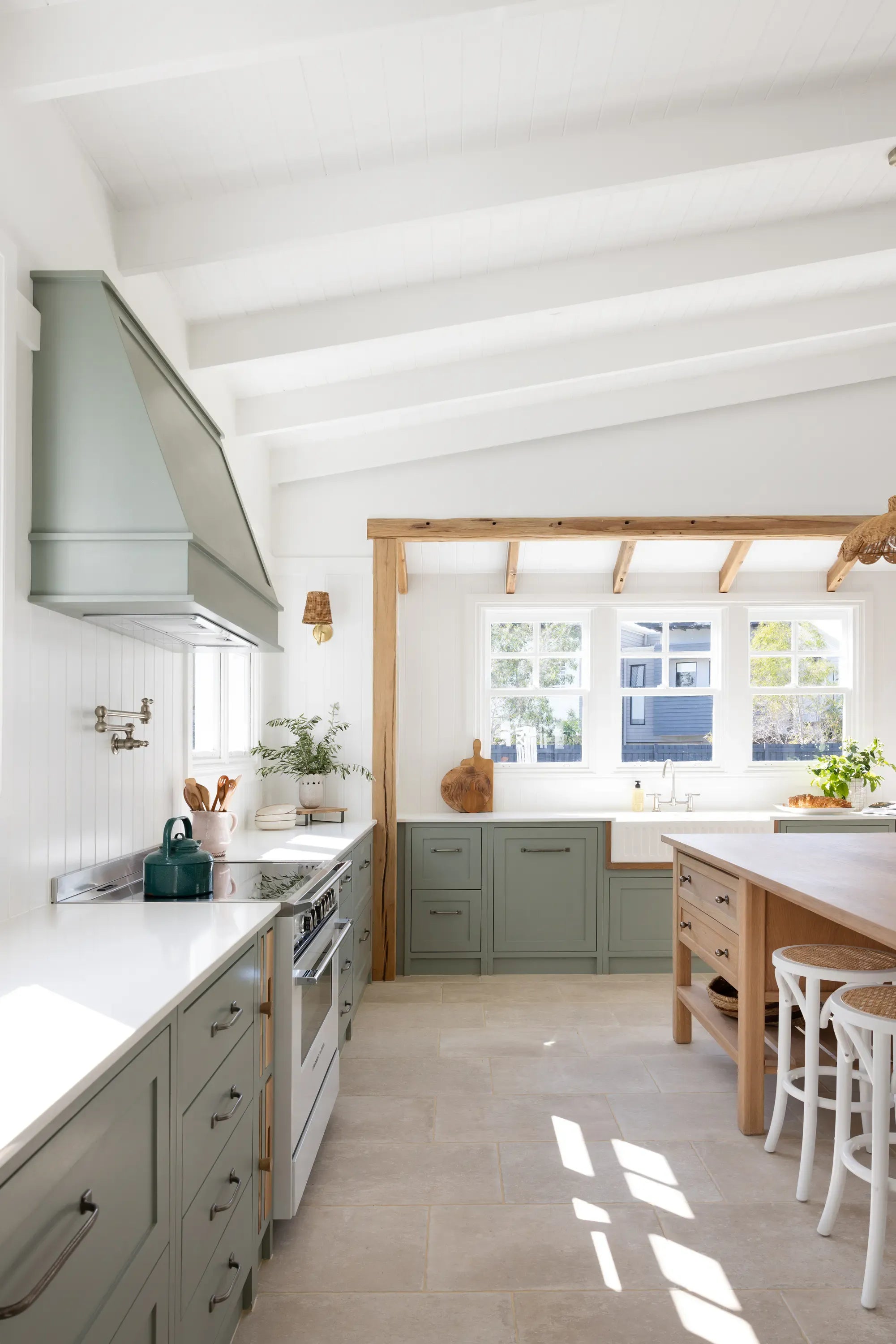 {"type":"root","children":[{"type":"paragraph","children":[{"type":"text","value":"Installation & Cost Considerations"}]}]}