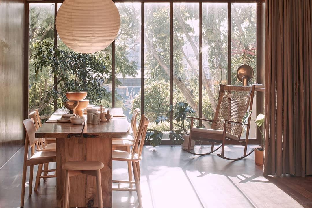 {"type":"root","children":[{"type":"paragraph","children":[{"type":"text","value":"Warm & Earthy Spaces"}]}]}