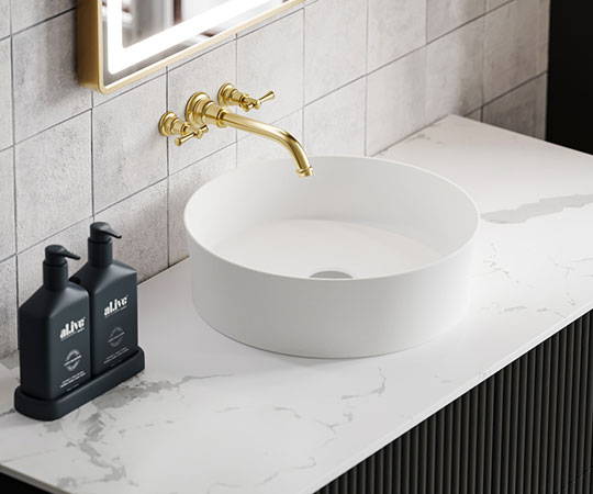 {"type":"root","children":[{"type":"paragraph","children":[{"type":"text","value":"The cool touch of stone"}]}]}