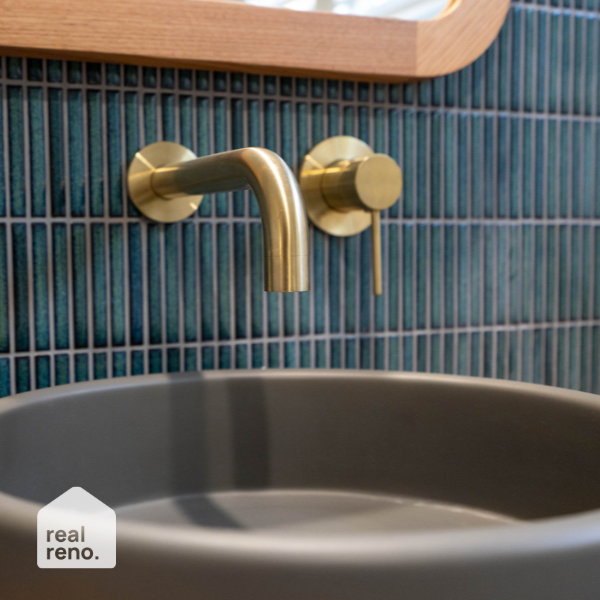 Meir Round Curved Spout 200mm Tiger Bronze